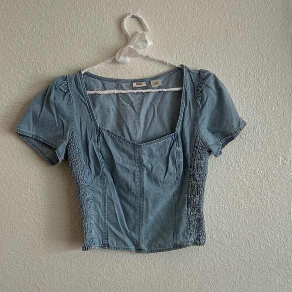 Levi's Tops - Levi's Light Wash Denim Square Neck Puff Sleeve Top